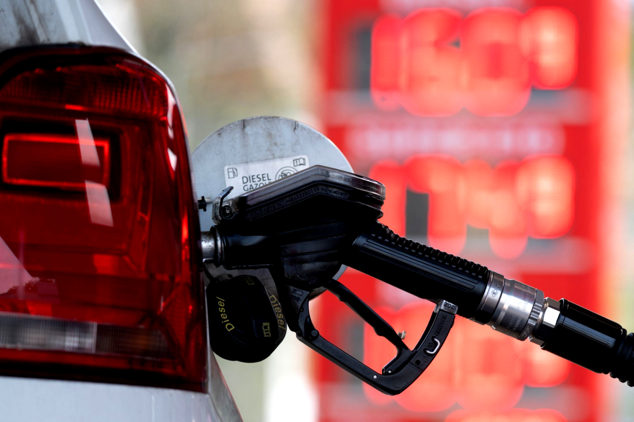 Günstige Tankstelle vor Sommerferienbeginn