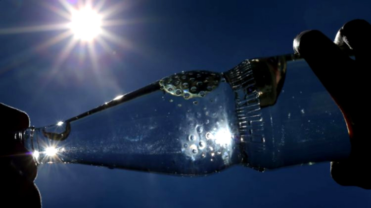 Wasserflasche, Sonne, Durst, Erfrischung, Sommer